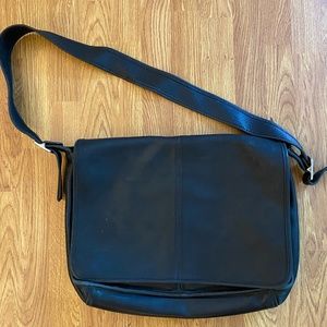 Vintage COACH Unisex Black Leather Messenger Bag Y2K